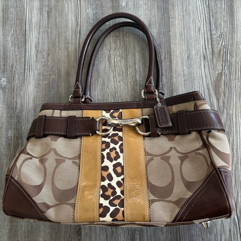 Coach Hampton Shoulder Bag Cheetah